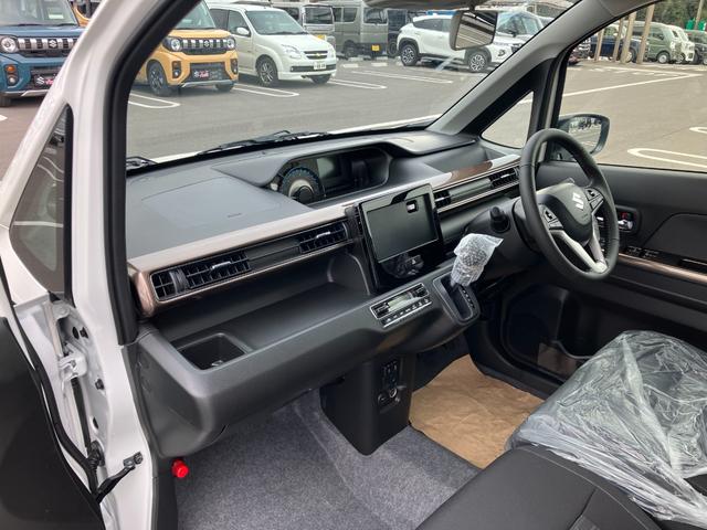 ワゴンＲカスタムＺ ハイブリッドＺＸ　ハイブリッドＺＸ　全方位カメラパッケージ　アップグレードパッケージ　純正１５インチアルミホイール　ヘッドアップディスプレイ　フルオートエアコン（32枚目）