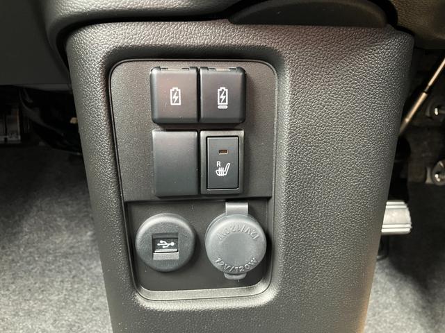 ワゴンＲカスタムＺ ハイブリッドＺＸ　ハイブリッドＺＸ　全方位カメラパッケージ　アップグレードパッケージ　純正１５インチアルミホイール　ヘッドアップディスプレイ　フルオートエアコン（50枚目）