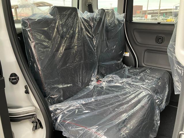 スペーシアカスタム ハイブリッドＸＳターボ　届出済未使用車　全方位モニター付メモリーナビ　スズキコネクト　後席両側パワースライドドア　シートヒーター　マルチユースフラップ　スリムサーキュレーター　電動パーキングブレーキ（33枚目）