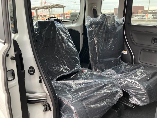 スペーシアカスタム ハイブリッドＸＳターボ　届出済未使用車　全方位モニター付メモリーナビ　スズキコネクト　後席両側パワースライドドア　シートヒーター　マルチユースフラップ　スリムサーキュレーター　電動パーキングブレーキ（35枚目）