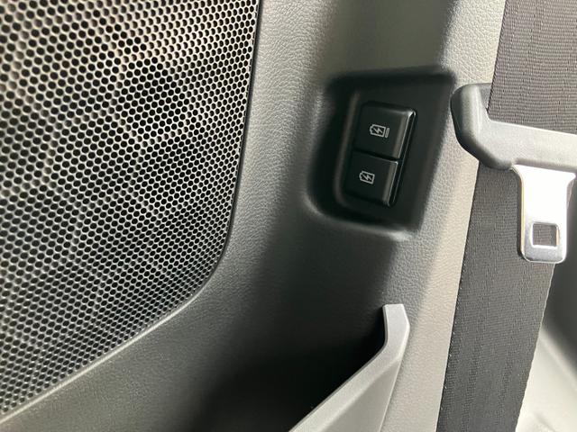 スペーシアカスタム ハイブリッドＸＳターボ　届出済未使用車　全方位モニター付メモリーナビ　スズキコネクト　後席両側パワースライドドア　シートヒーター　マルチユースフラップ　スリムサーキュレーター　電動パーキングブレーキ（39枚目）