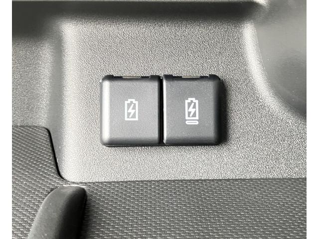 スペーシアカスタム ハイブリッドＸＳターボ　届出済未使用車　全方位モニター付メモリーナビ　スズキコネクト　後席両側パワースライドドア　シートヒーター　マルチユースフラップ　スリムサーキュレーター　電動パーキングブレーキ（45枚目）