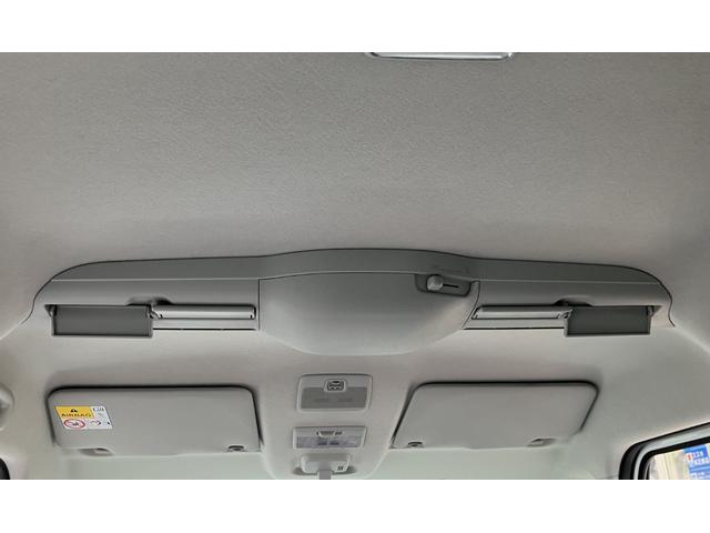 スペーシアカスタム ハイブリッドＸＳターボ　届出済未使用車　全方位モニター付メモリーナビ　スズキコネクト　後席両側パワースライドドア　シートヒーター　マルチユースフラップ　スリムサーキュレーター　電動パーキングブレーキ（49枚目）