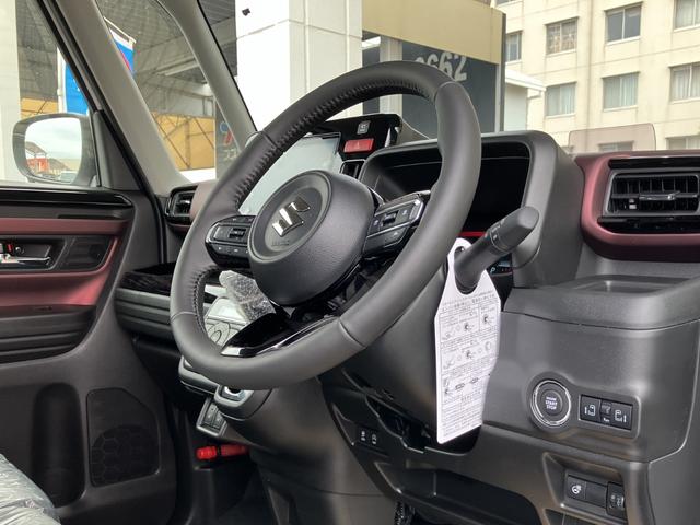 スペーシアカスタム ハイブリッドＸＳターボ　届出済未使用車　全方位モニター付メモリーナビ　スズキコネクト　後席両側パワースライドドア　シートヒーター　マルチユースフラップ　スリムサーキュレーター　電動パーキングブレーキ（55枚目）