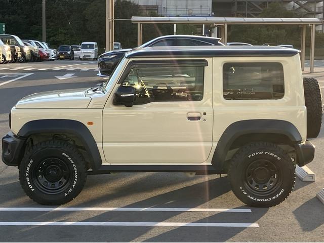 ジムニーシエラ JC MT車 ETC フロントドライブレコーダー ステアリングスイッチ クルーズコントロールスイッチ ドリンクホルダー ラゲッジマット(9枚目)