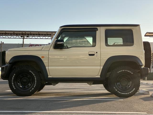 ジムニーシエラ JC MT車 ETC フロントドライブレコーダー ステアリングスイッチ クルーズコントロールスイッチ ドリンクホルダー ラゲッジマット(11枚目)