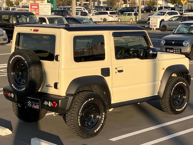 ジムニーシエラ JC MT車 ETC フロントドライブレコーダー ステアリングスイッチ クルーズコントロールスイッチ ドリンクホルダー ラゲッジマット(18枚目)