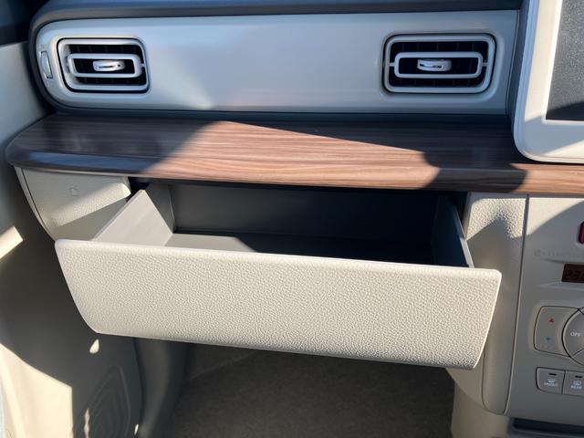 アルトラパン ハイブリッドX マイナーチェンジ ハイブリッド LEDヘッドライト プッシュスタートボタン アイドリングストップ 純正14インチアルミホイール 前席シートヒータースイッチ USBポート(55枚目)