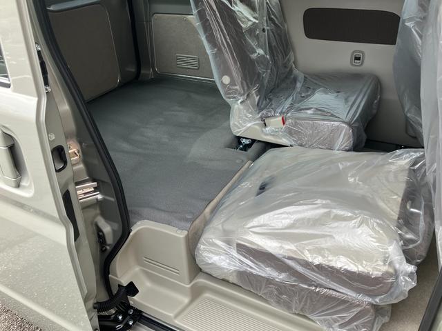 エブリイ ジョイン　届出済未使用車　バックカメラ付きディスプレイオーディオ全席ＰＷ　セキュリティー　シ－トヒ－タ－　ＳＲＳ　ＬＥＤライト　Ｗエアバック　パーキングセンサー　キーフリーシステム　ＡＣ　ＡＢＳ付き　ＥＳＣ（67枚目）