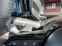 ハイブリッドＸＺ　ターボ　届出済未使用車　全方位モニター付メモリーナビゲーション　ツートンカラー　ルーフレール　ステアリングスイッチ　アダクティブクルーズコントロール　フルセグ　両側パワースライドドア（16枚目）