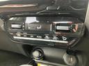 ベースグレード　衝突軽減ブレーキ　クルーズコントロール　Ｂｌｕｅｔｏｏｔｈ　ＬＥＤヘッドランプ　スマートキー　全方位モニター　フルオートエアコン　電格ミラー　ナビ　シートヒーター　オートライト（18枚目）