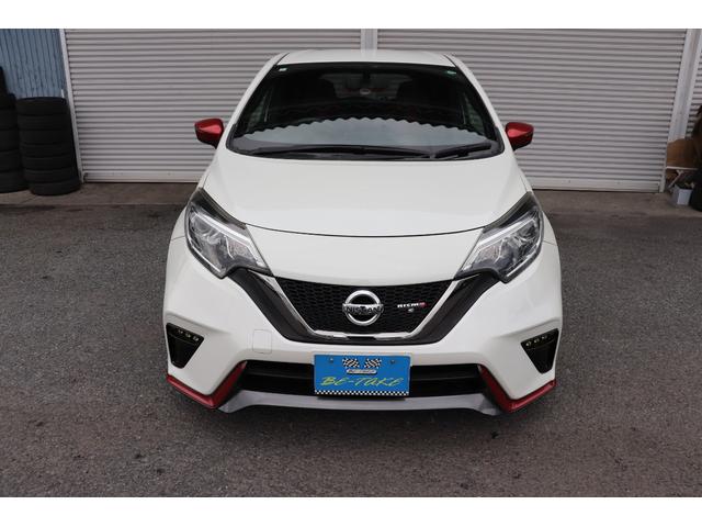 ノート ニスモ　Ｓ　ニスモ　Ｓ（５名）　ＬＥＤヘッドライト　ニスモフルエアロ　ニスモレカロシート　ＴＥ３７　ブリッツ車高調　柿本マフラー　ＳＤナビフルセグＴＶ　ＥＴＣ（2枚目）