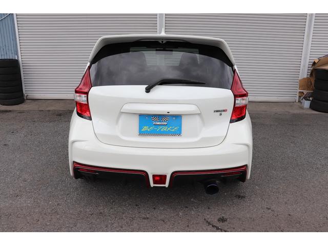 ノート ニスモ　Ｓ　ニスモ　Ｓ（５名）　ＬＥＤヘッドライト　ニスモフルエアロ　ニスモレカロシート　ＴＥ３７　ブリッツ車高調　柿本マフラー　ＳＤナビフルセグＴＶ　ＥＴＣ（8枚目）