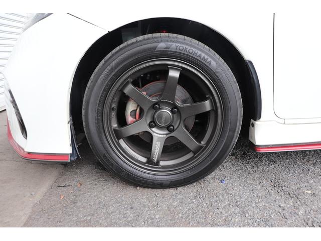 ノート ニスモ　Ｓ　ニスモ　Ｓ（５名）　ＬＥＤヘッドライト　ニスモフルエアロ　ニスモレカロシート　ＴＥ３７　ブリッツ車高調　柿本マフラー　ＳＤナビフルセグＴＶ　ＥＴＣ（10枚目）