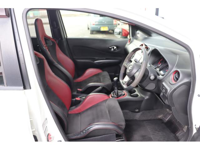 ノート ニスモ　Ｓ　ニスモ　Ｓ（５名）　ＬＥＤヘッドライト　ニスモフルエアロ　ニスモレカロシート　ＴＥ３７　ブリッツ車高調　柿本マフラー　ＳＤナビフルセグＴＶ　ＥＴＣ（29枚目）