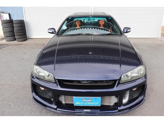 スカイライン ２５ＧＴターボ　トミーカイラフロントバンパー　ＢＮＲ３４純正フロントフェンダー　イーストベアーサイドステップ＆リアバンパー　前後Ｆ５０ブレンボキット　ＨＫＳフロントパイプ　ＪＩＣマフラー　ＴＥＩＮ車高調　クスコＬＳＤ（2枚目）