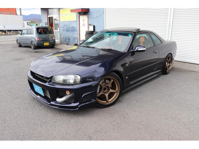スカイライン ２５ＧＴターボ　トミーカイラフロントバンパー　ＢＮＲ３４純正フロントフェンダー　イーストベアーサイドステップ＆リアバンパー　前後Ｆ５０ブレンボキット　ＨＫＳフロントパイプ　ＪＩＣマフラー　ＴＥＩＮ車高調　クスコＬＳＤ（5枚目）