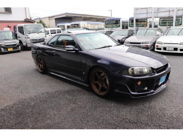 スカイライン ２５ＧＴターボ　トミーカイラフロントバンパー　ＢＮＲ３４純正フロントフェンダー　イーストベアーサイドステップ＆リアバンパー　前後Ｆ５０ブレンボキット　ＨＫＳフロントパイプ　ＪＩＣマフラー　ＴＥＩＮ車高調　クスコＬＳＤ（46枚目）