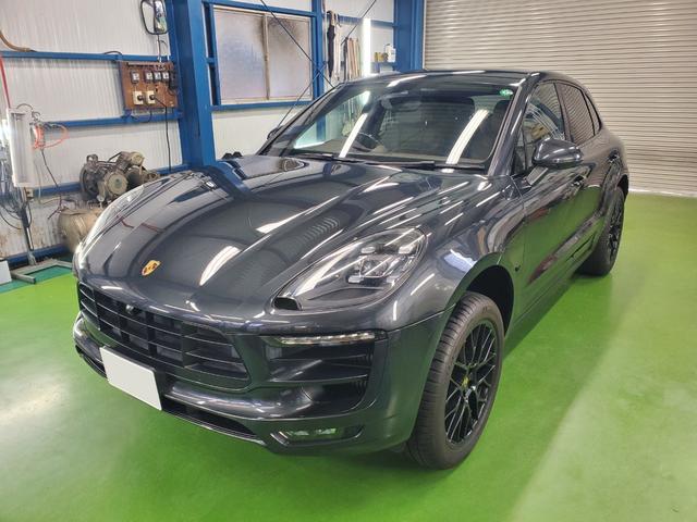 マカン マカンＧＴＳ　スポーツクロノパッケージ　正規Ｄ車　新車から１０９０００ＫＭまでポルシェセンターでメンテナンス　記録簿あり　ＧＴＳレザーインテリアパッケージ　サラウンドビュー付きパークアシスト　コーティング施工済み（5枚目）