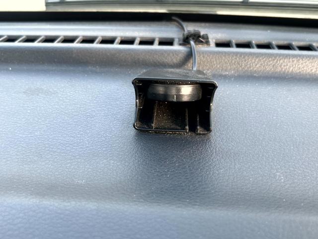 ＮＴ１００クリッパートラック ＤＸ　オートマチック　積載量３５０ｋｇ　パワステ　エアコン　ＥＴＣ　エアーバック運転席　助手席装備（11枚目）