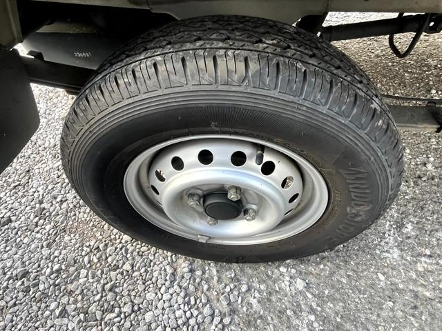 ＮＴ１００クリッパートラック ＤＸ　オートマチック　積載量３５０ｋｇ　パワステ　エアコン　ＥＴＣ　エアーバック運転席　助手席装備（16枚目）