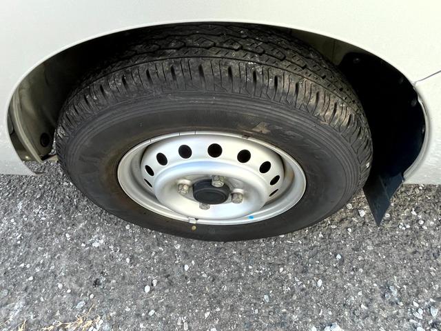 ＮＴ１００クリッパートラック ＤＸ　オートマチック　積載量３５０ｋｇ　パワステ　エアコン　ＥＴＣ　エアーバック運転席　助手席装備（17枚目）