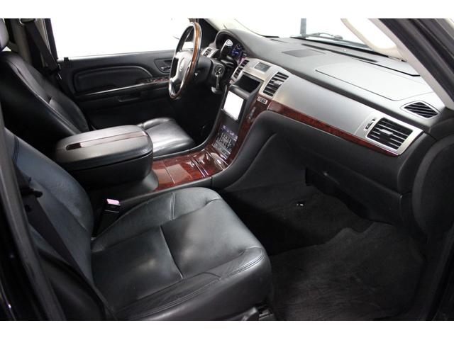 キャデラックエスカレード 　１ナンバー登録　オートチェック有　２４インチＡＷ　サードシート付（18枚目）