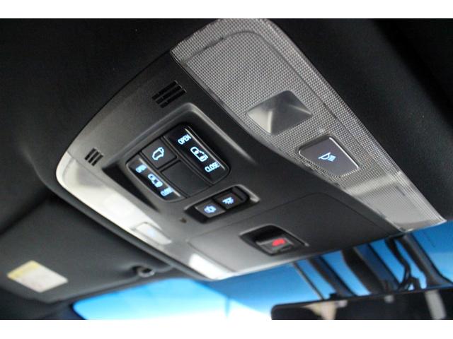 アルファードハイブリッド ロイヤルラウンジ LMスタイル(27枚目)