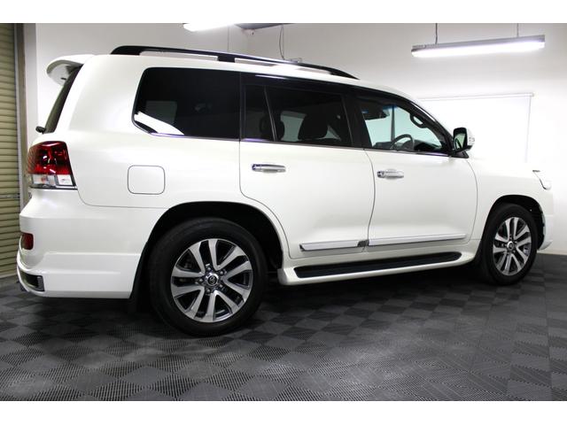 ランドクルーザー ZX(8枚目)