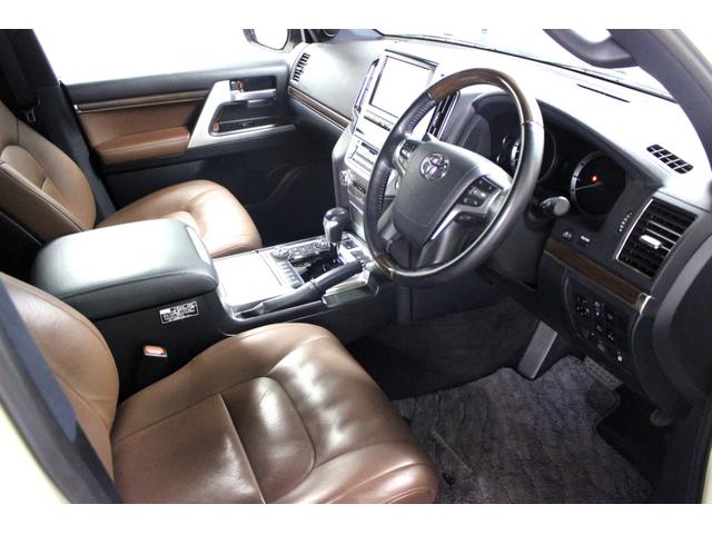 ランドクルーザー ZX(18枚目)