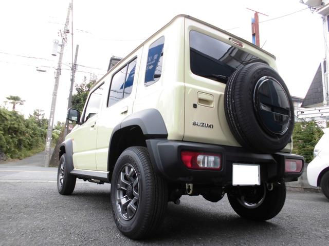 ジムニーノマド ＦＣ　ＦＣ　登録済み未使用車　ＬＥＤヘッドライト　リアフォグランプ　本革巻きステアリング　ハイビームアシストヒルディセントコントロール　リヤパワーウィンドウ　前席シートヒーター　ヘッドランプウォッシャー（5枚目）
