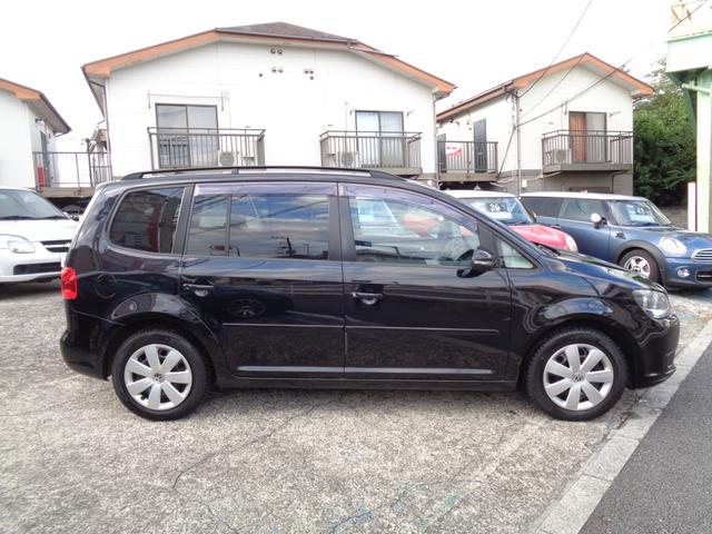 VOLKSWAGEN GOLF TOURAN TSI COMFORTLINE