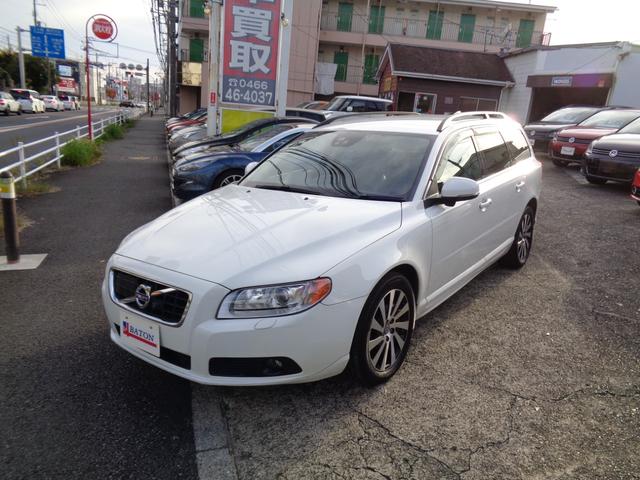 Ｖ７０ Ｔ４　ＳＥ　セーフティーＰＫＧ／本革パワーシート／オートトランク／ＨＤＤナビフルセグ／バックカメラ／前後ドラレコ／ヘッドレストモニター／ＨＩＤライト／禁煙車（7枚目）