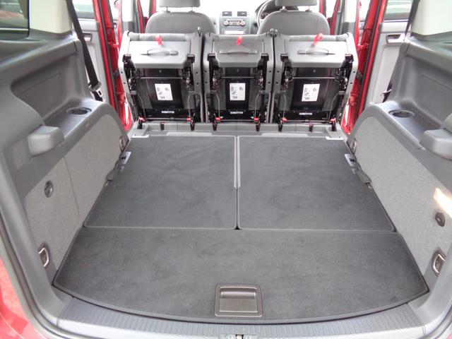 ゴルフトゥーラン ＴＳＩ　ハイライン　ワンオーナー／禁煙車／ＨＤＤナビ／フルセグ／バックカメラ／ＨＩＤライト（17枚目）