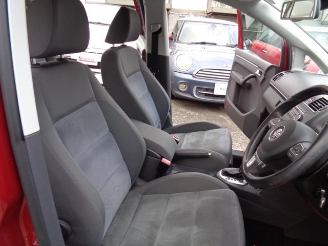 ゴルフトゥーラン ＴＳＩ　ハイライン　ワンオーナー／禁煙車／ＨＤＤナビ／フルセグ／バックカメラ／ＨＩＤライト（20枚目）