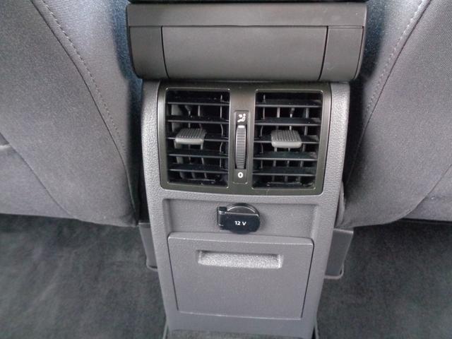 ゴルフトゥーラン ＴＳＩ　ハイライン　ワンオーナー／禁煙車／ＨＤＤナビ／フルセグ／バックカメラ／ＨＩＤライト（33枚目）