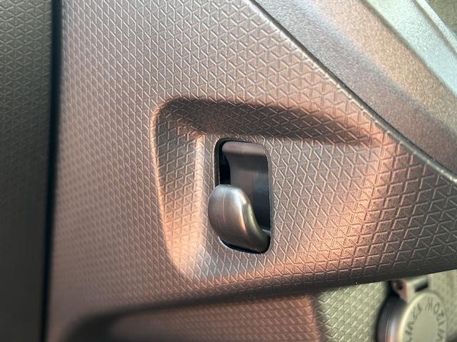 タント Ｘ　片側電動スライドドア　前席シートヒーター　キーフリー　保証１年間距離無制限付き・ＬＥＤヘッドライト・ＬＨ電動スライドドア・バックカメラ・前席シートヒーター・ミラクルオープンドア・キーフリーシステム・アイドリングストップ・パワーウインドウ（31枚目）