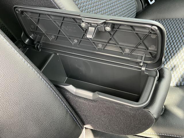 タント カスタムＲＳ　シートヒーター　電動スライドドア　保証１年間距離無制限付き・ターボ・パノラマカメラ・シートヒーター・電動パーキングブレーキ・シートバックテーブル・両側電動スライドドア・ＬＥＤヘッドランプ・ＬＥＤフォグランプ（59枚目）
