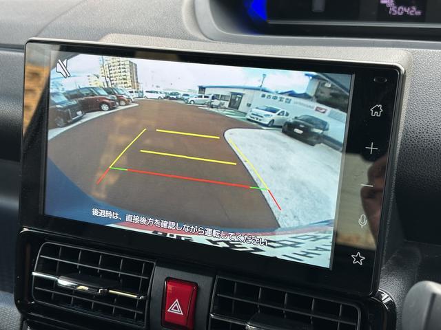 バックカメラ付きでナビを取り付けますと連動し車庫入れもラクラク!