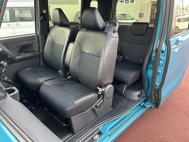 ミラクルオープンドアは前後のドアにピラーを内蔵することによって生まれた大開口のドアで大きな荷物の出し入れも、お子さまとの乗り降りもスムーズ。両側スライドドアなので狭い駐車場や壁際でも安心です。