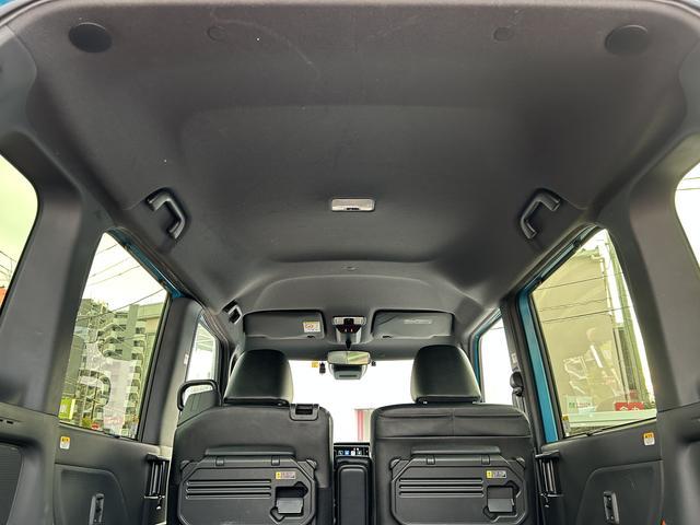 他にも画像がございますので、ぜひご覧いただければと思います。より詳しくお車をご覧いただけます。