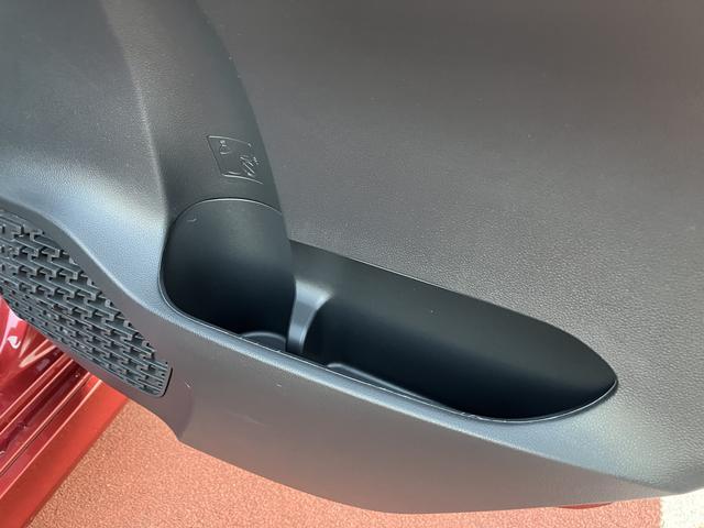 ムーヴ カスタムＲＳハイパーリミテッドＳＡ３　ナビ　ＥＴＣ車載器　保証１年間距離無制限付き・フルセグナビ・ドラレコ・全周囲カメラ・ＥＴＣ・運転席シートヒーター・ＬＥＤヘッドランプ・キーフリーシステム・ＬＥＤフォグランプ・アルミホイール（64枚目）