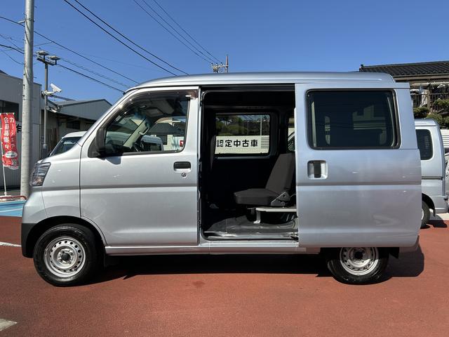 ハイゼットカーゴ デラックスＳＡ３　ＬＥＤヘッドライト・ＥＴＣ・ＣＤステレオ・衝突回避支援（3枚目）