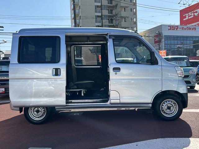 ハイゼットカーゴ デラックスＳＡ３　ＬＥＤヘッドライト・ＥＴＣ・ＣＤステレオ・衝突回避支援（8枚目）