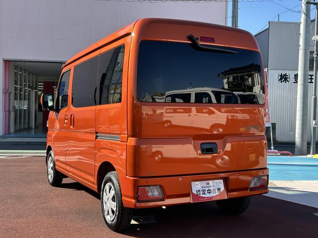 ハイゼットカーゴ クルーズ　アルミフレーム　軽キャンパー　ラクネル・リリィ・　車検整備付・フルセグナビ・ドラレコ・バックカメラ・ＥＴＣ（4枚目）