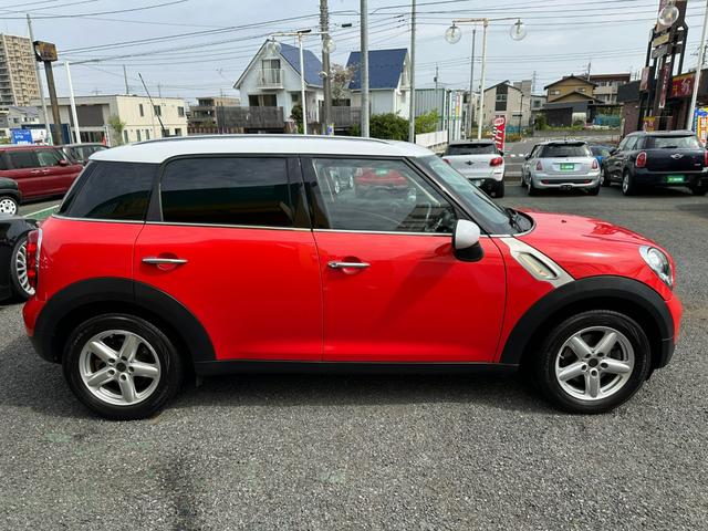 ＭＩＮＩ クーパー　クロスオーバー　ディーラー記録簿付車両　ワンオーナー車　禁煙車　社外黒革調シートカバー　ソニーポータブルナビＴＶ　ＥＴＣ　純正キーレスプッシュスタート　純正１６インチＡＷ　純正ＨＩＤヘッドライト　タイミングチェーン（27枚目）