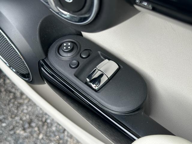 ＭＩＮＩ クーパーＳ　ターボ車　純正ナビ　ブルートゥース　ＵＳＢポート　ＥＴＣ　スマートキー　ユピテルレーダー　アイドリングストップ　ＳＰＡＲＣＯ１６インチＡＷ　ＬＥＤヘッドライト　ＬＥＤフォグ　ディーラー記録簿付　禁煙車（22枚目）