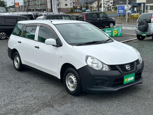 NV150AD VE 禁煙車 エマージェンシーブレーキ 衝突被害軽減ブレーキ 車線逸脱警報 カロッツェリアメモリーナビTV ETC 純正キーレス DVD再生 最大積載量450kg(8枚目)