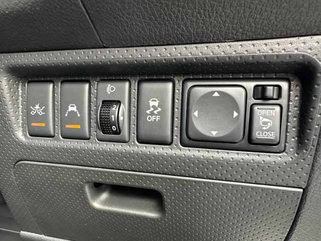 NV150AD VE 禁煙車 エマージェンシーブレーキ 衝突被害軽減ブレーキ 車線逸脱警報 カロッツェリアメモリーナビTV ETC 純正キーレス DVD再生 最大積載量450kg(18枚目)