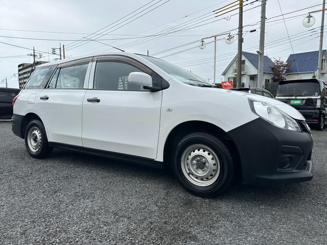 NV150AD VE 禁煙車 エマージェンシーブレーキ 衝突被害軽減ブレーキ 車線逸脱警報 カロッツェリアメモリーナビTV ETC 純正キーレス DVD再生 最大積載量450kg(29枚目)